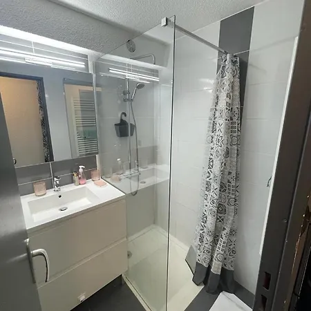 Apartament 2 Pieces A Deux Pas Du Village Naturiste Agde